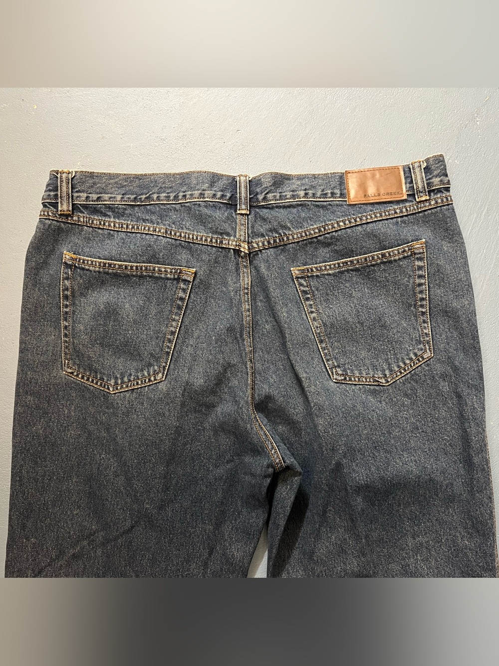Falls Creek Vintage Relaxed Fit Jeans in Dark Blue Denim 100% cotton‎ 42x32 - Picture 5 of 7